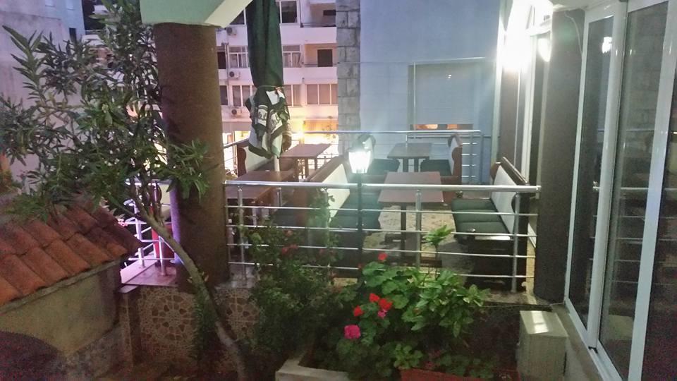 Hotel Hoti Ulcinj Ngoại thất bức ảnh