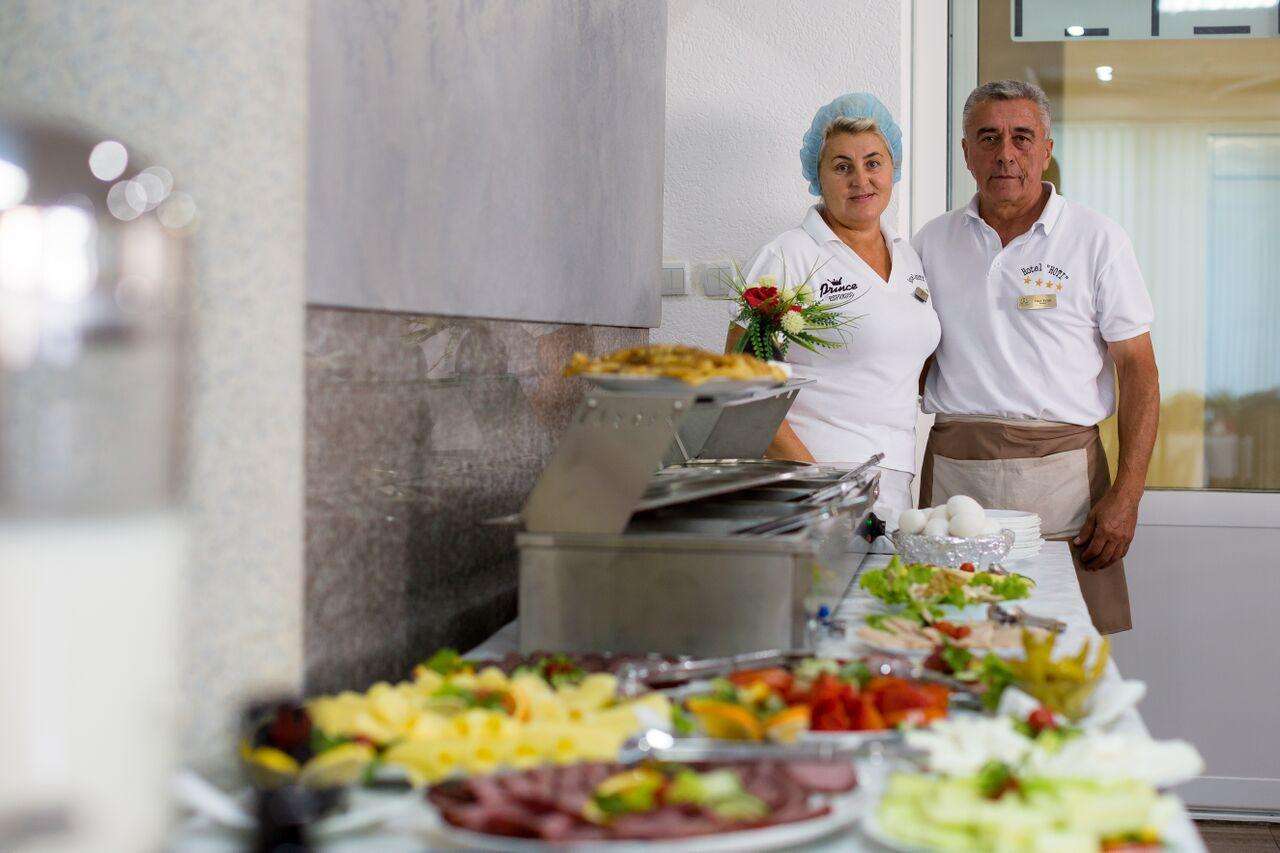 Hotel Hoti Ulcinj Ngoại thất bức ảnh