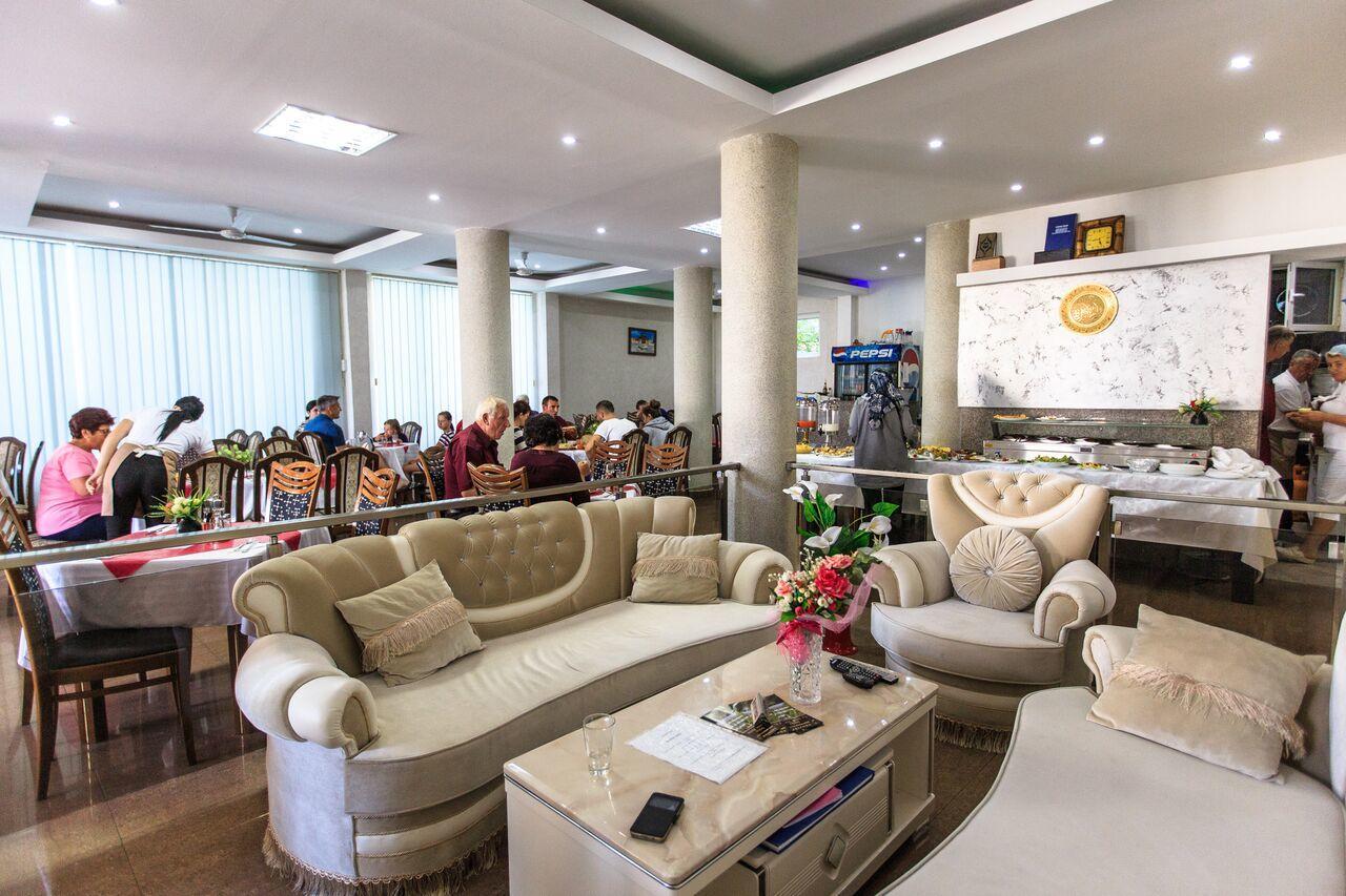 Hotel Hoti Ulcinj Ngoại thất bức ảnh