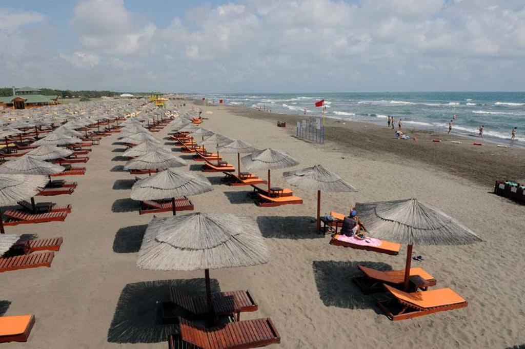 Hotel Hoti Ulcinj Ngoại thất bức ảnh